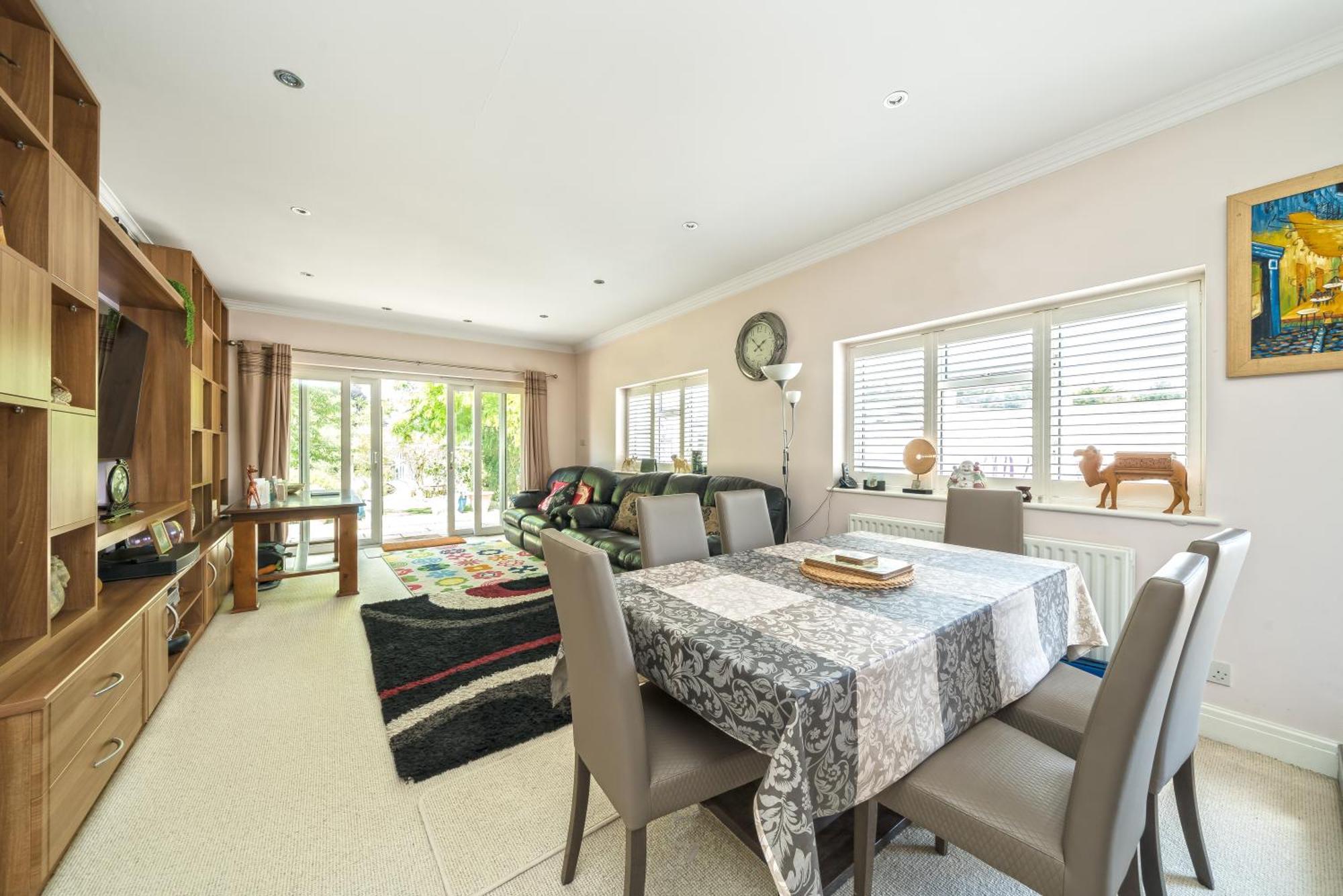 Serene Spacious Room Staines-upon-Thames Exterior foto